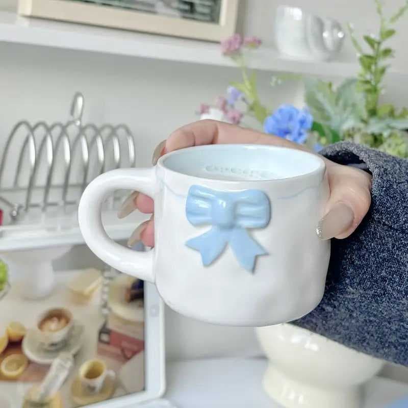 فنجان فيونكه ياباني وسط 250 ملي وردي أو سماوي