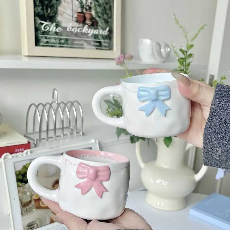 فنجان فيونكه ياباني وسط 250 ملي وردي أو سماوي