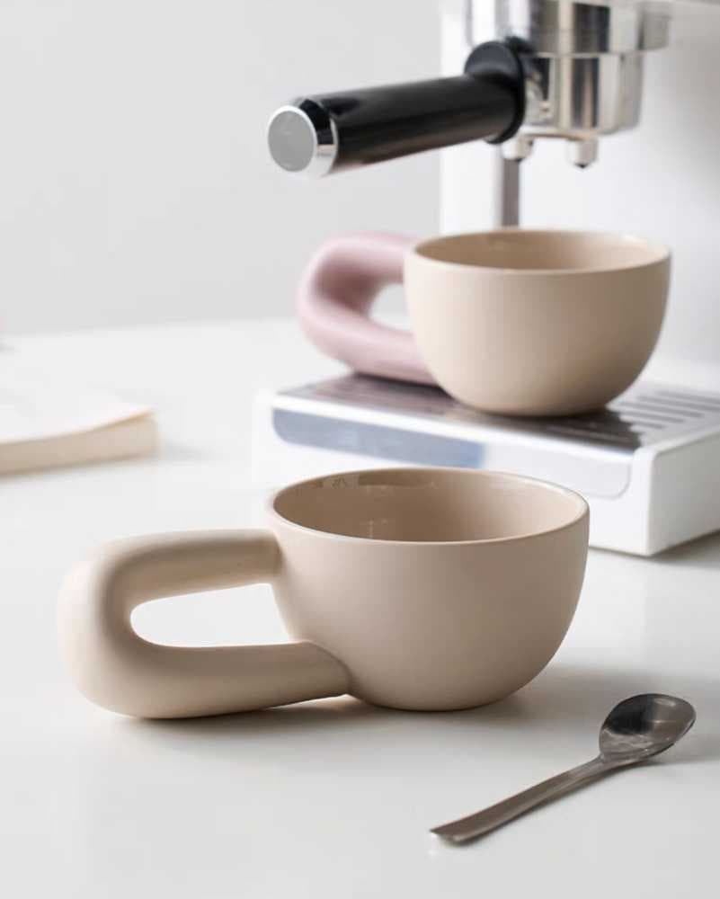 كوب بتصميم كوري فريد يد كبيرة 300 ملي