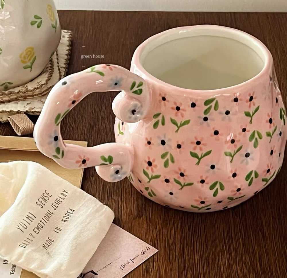 مغ زخرفة زهور وردي يد كبيرة 350 ملي