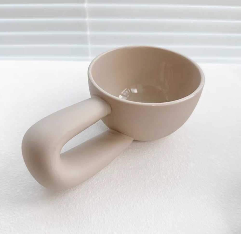 كوب بتصميم كوري فريد يد كبيرة 300 ملي